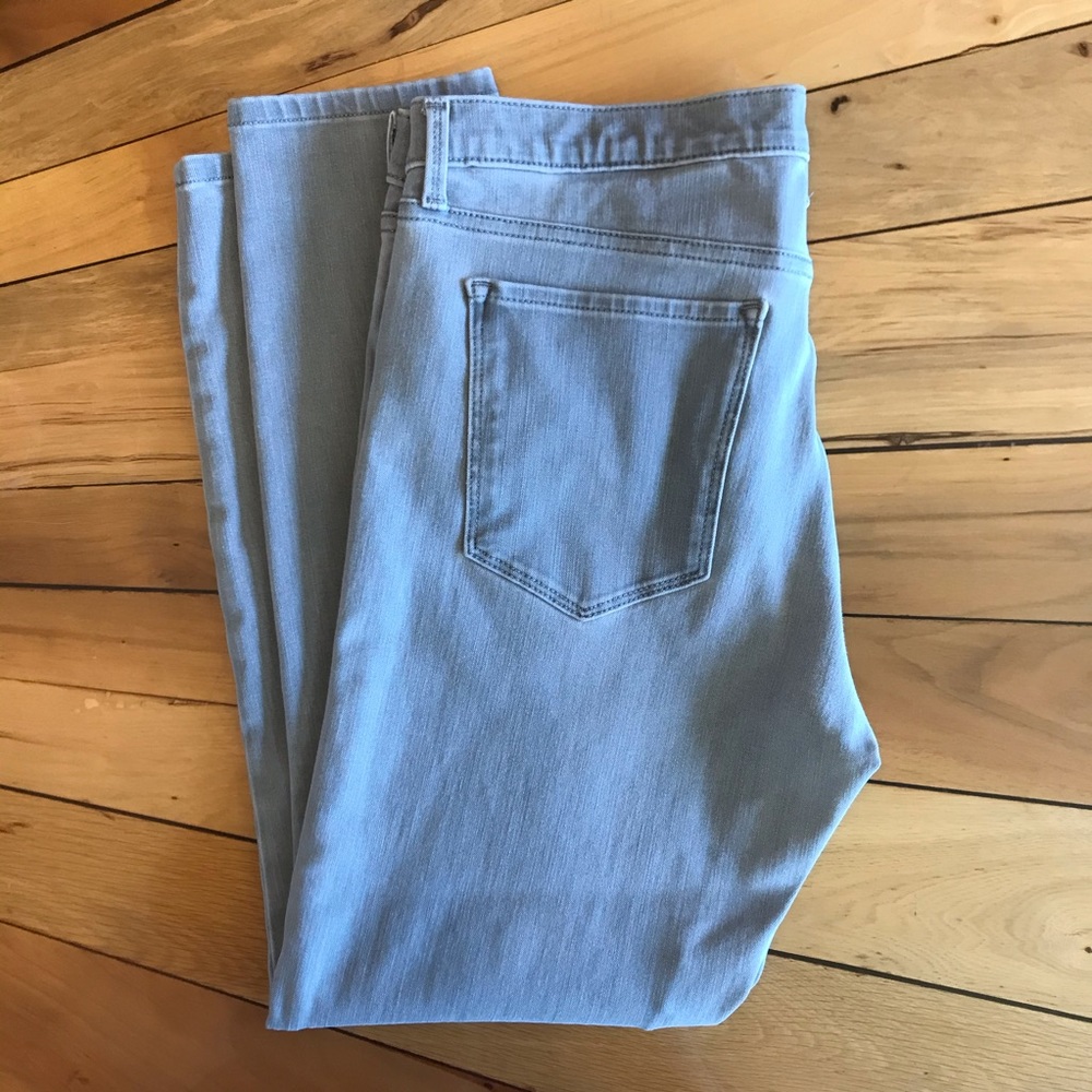 Banana Republic Premium Denim Stretchy Skinny Jean